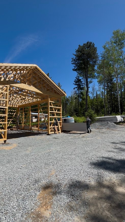 Custom Barn — Northern Ontario